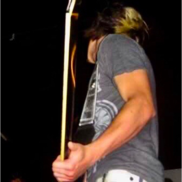 Meet your Posher, Jennings - Picture 2 of 5